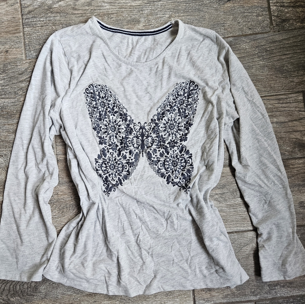 Croft & Barrow Light Gray Butterfly Long Sleeve Top